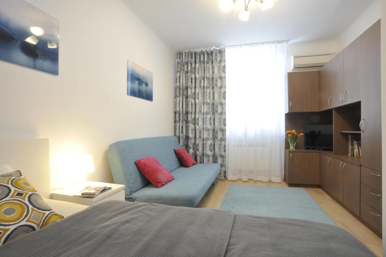 Apartment Elektoralna Warszawa Exteriör bild