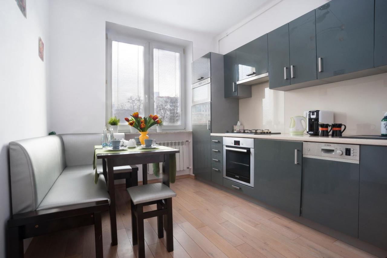 Apartment Elektoralna Warszawa Exteriör bild